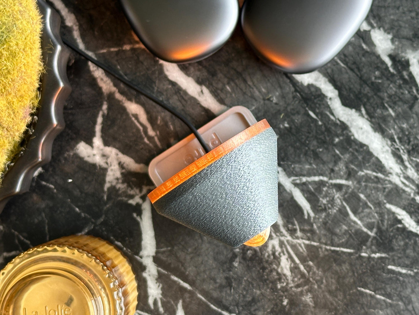 Node Table Lamp – Modern Accent Light