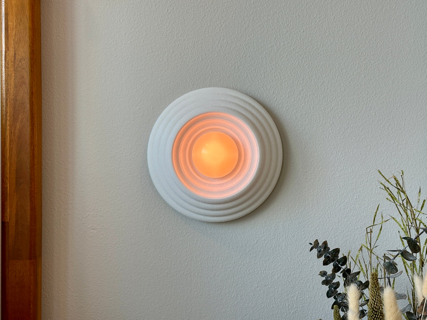 Circa Cordless Wall Sconce – Moss Green