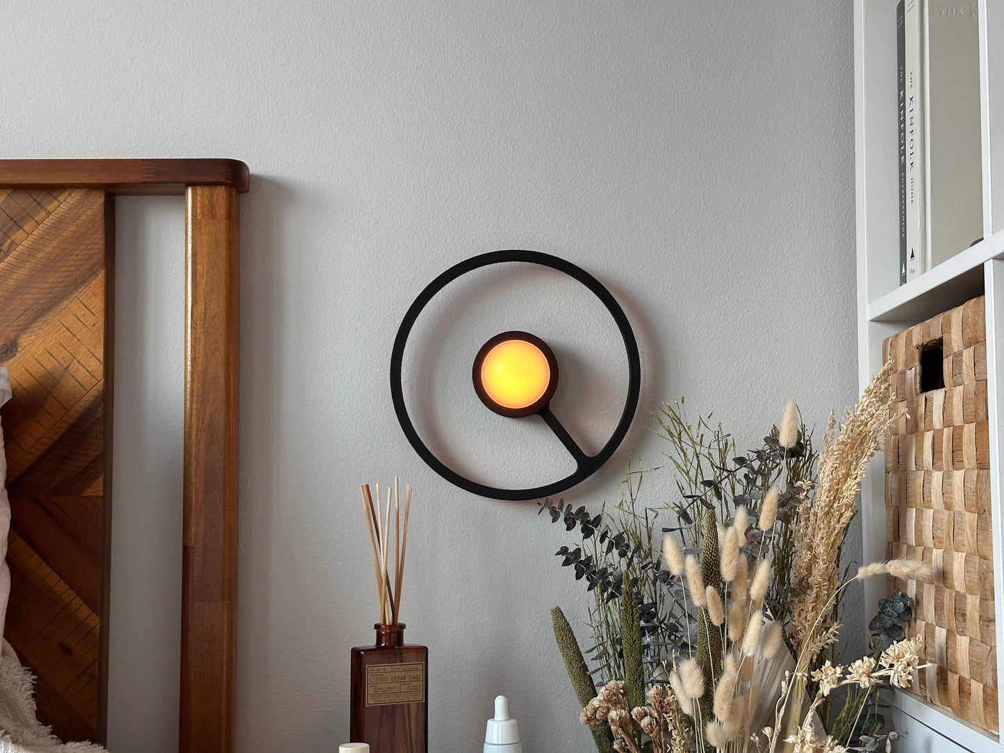 ORA Wireless Wall Sconce