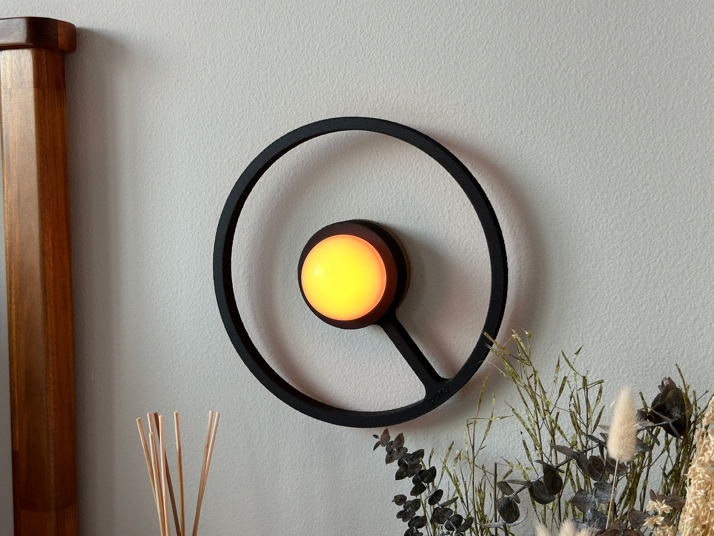 ORA Wireless Wall Sconce