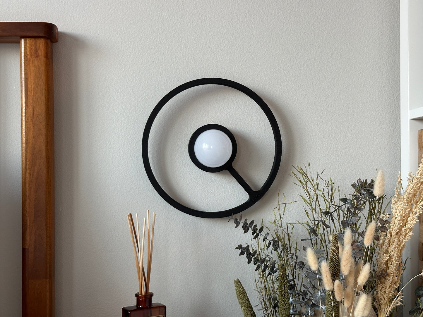 ORA Wireless Wall Sconce