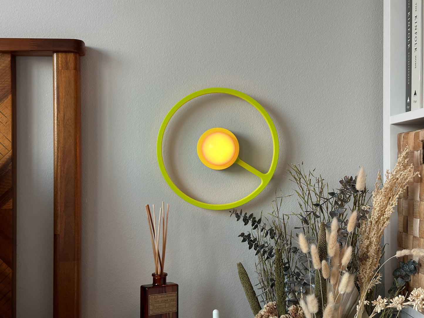 ORA Wireless Wall Sconce